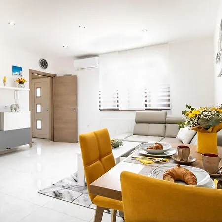 Apartment Juric Pula Exterior photo